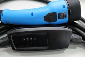 Afbeelding van Mobiele lader voor Tesla - 10A
