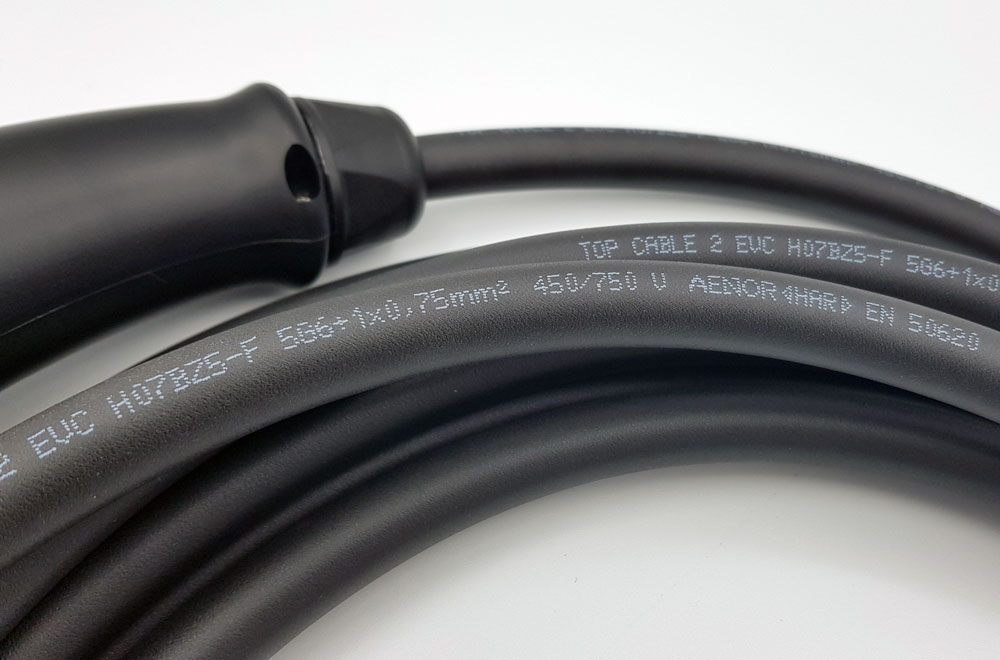 Tesla EVCharge - Type 2 to type 2 charging cable - 32A - 3-phase - Electric  car wholesaler – Elbilgrossisten AS